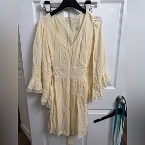 ModCloth Cream Lace Bell Sleeve Dress Cottagecore Size M Fairy Feminine Romantic